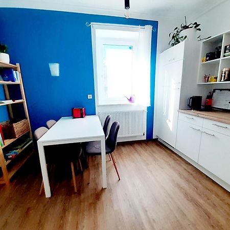 Schoene Altbauwohnung Auf Dem Land Kallham Bagian luar foto